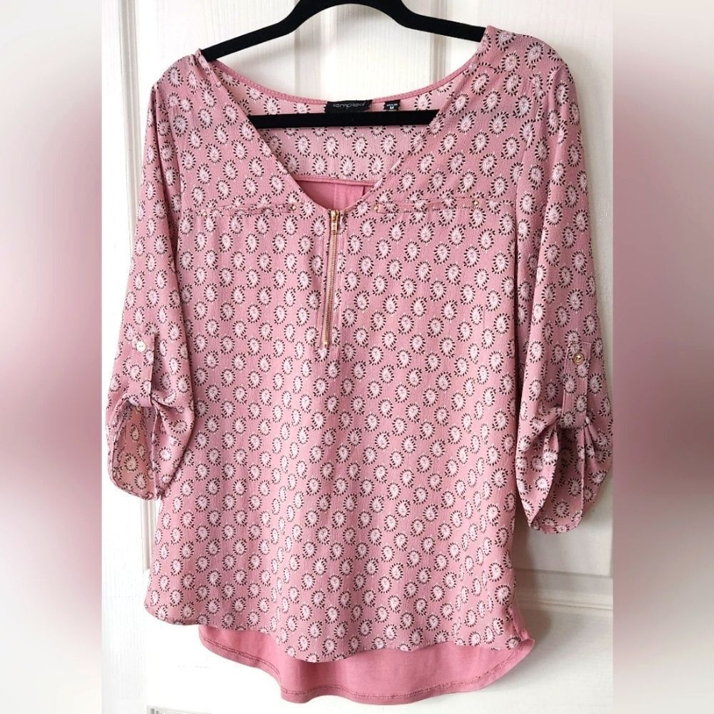 Tempted Paisley Blouse 3/4 Sleeves Zipper front W/ Gold Embellishments Size M